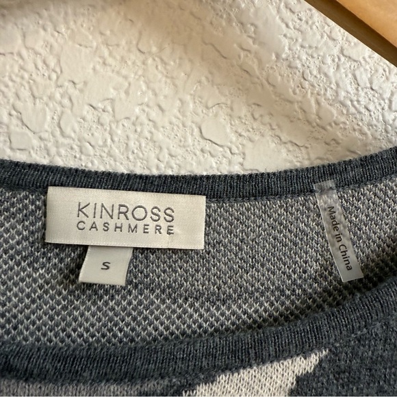 Kinross Cashmere Cotton Blend Sweater – Gray Floral Camo Print Size Small - Picture 3 of 4